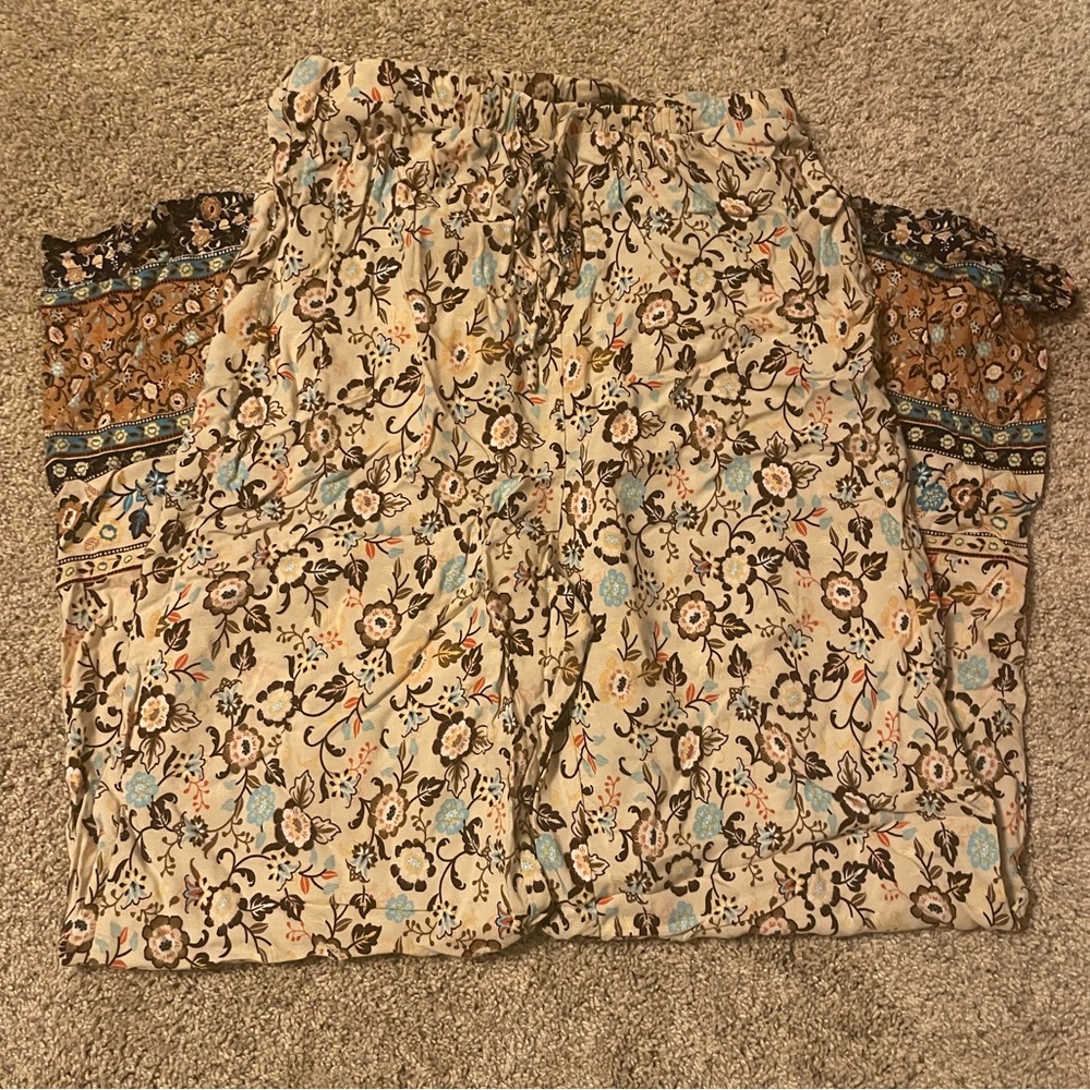 Patterned pants from SHEIN